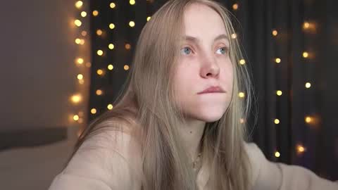  REYNA  my friend   online show from September 24, 3:37 pm