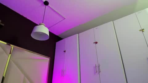 April online show from November 21, 11:31 am