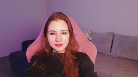 Snapshot of april_felicity chatting on February 16, 12:08 am April online show from February 16, 12:08 am