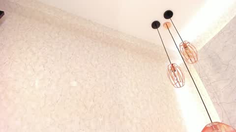 April online show from January 31, 9:59 am