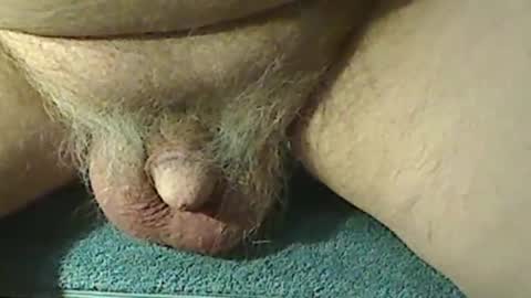 aquietoldman online show from December 22, 12:29 am