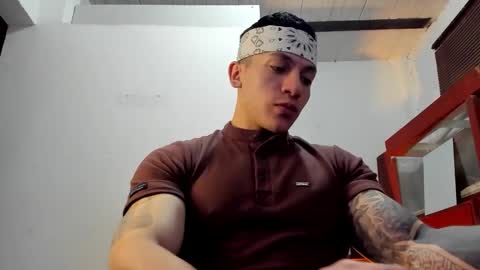 Jonathan online show from November 13, 8:30 pm