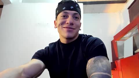 Jonathan online show from November 14, 5:55 pm