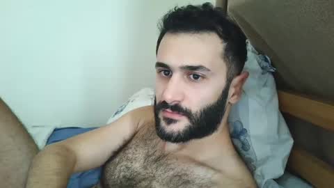 Snapshot of arabhairy90 chatting on December 4, 5:05 am hairycub online show from December 4, 5:05 am