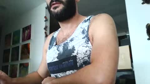 Snapshot of arabhairy90 chatting on December 6, 6:37 am hairycub online show from December 6, 6:37 am