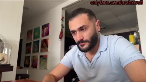 Snapshot of arabhairy90 chatting on November 2, 5:43 am hairycub online show from November 2, 5:43 am