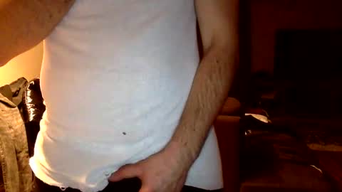 Snapshot of arabiandream21 chatting on January 1, 8:13 am Knowledgeiskeyy online show from January 1, 8:13 am