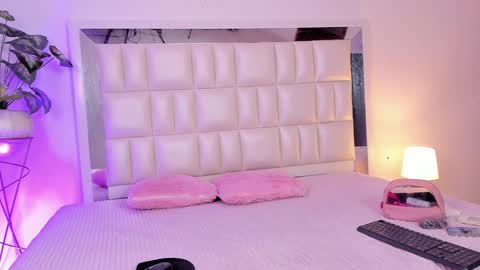   online show from January 9, 7:21 am