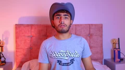 Ares Alpha  online show from October 22, 7:35 pm