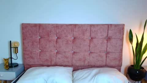 Ares Alpha  online show from December 3, 8:18 pm