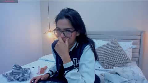  Ara  online show from December 2, 12:43 pm