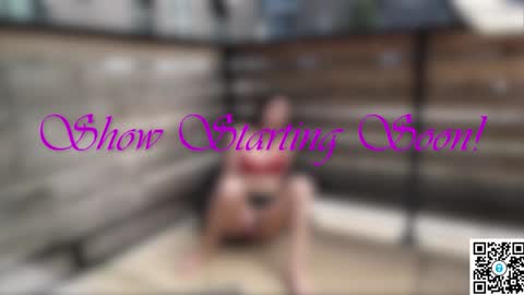 Snapshot of ari_lovexo chatting on January 30, 10:19 pm Ari and Penn online show from January 30, 10:19 pm