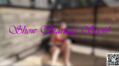 Snapshot of ari_lovexo chatting on February 2, 7:25 pm Ari and Penn online show from February 2, 7:25 pm