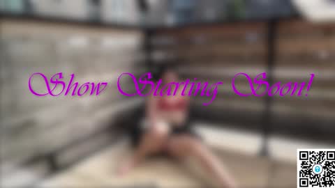 Snapshot of ari_lovexo chatting on September 20, 8:43 pm Ari and Penn online show from September 20, 8:43 pm