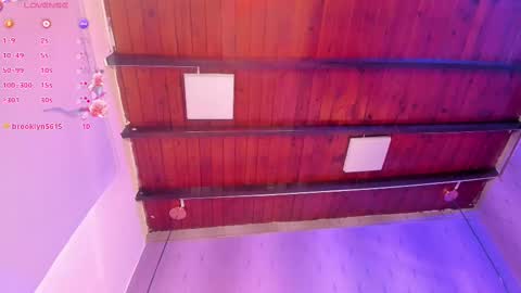 Snapshot of ari_monet chatting on February 28, 3:37 pm ARI online show from February 28, 3:37 pm