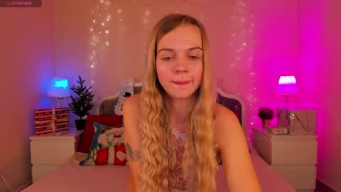 Snapshot of aria69stars chatting on December 19, 2:12 am aria69stars online show from December 19, 2:12 am