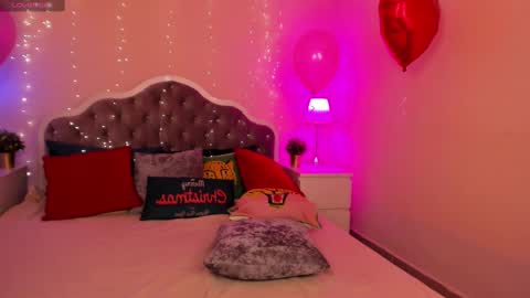 Snapshot of aria69stars chatting on February 24, 11:54 am aria69stars online show from February 24, 11:54 am