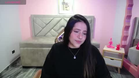 Snapshot of aria_ch1 chatting on November 20, 10:31 pm Aria online show from November 20, 10:31 pm