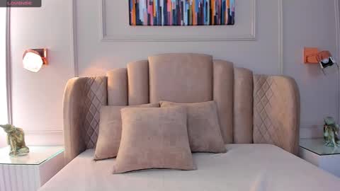 Aria  online show from March 8, 3:39 am