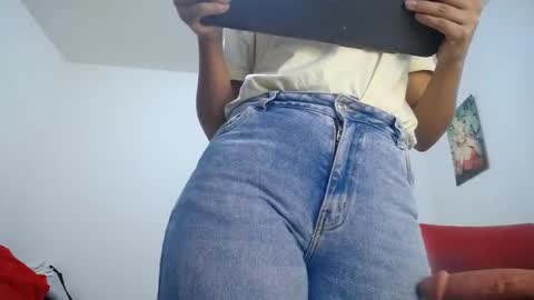 Snapshot of ariacoral chatting on September 9, 12:37 pm ariacoral online show from September 9, 12:37 pm