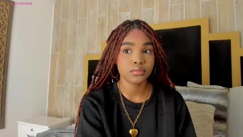 Aria Foster online show from October 19, 12:11 am