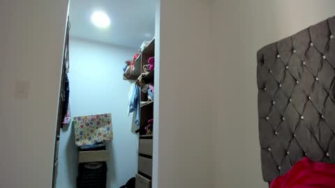 Aria Montgomery online show from January 7, 8:52 pm