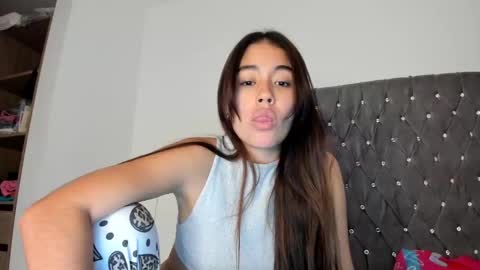 Aria Montgomery online show from January 24, 10:08 pm