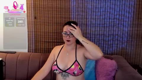 Ariana Cruz online show from September 25, 12:20 pm