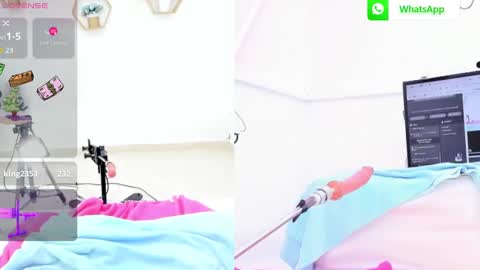 Snapshot of ariana_girl_ chatting on January 23, 3:58 am ariana girl online show from January 23, 3:58 am