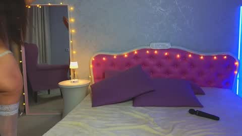 Ariana online show from January 25, 2:04 am