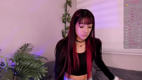 Ariana  online show from February 28, 1:14 pm