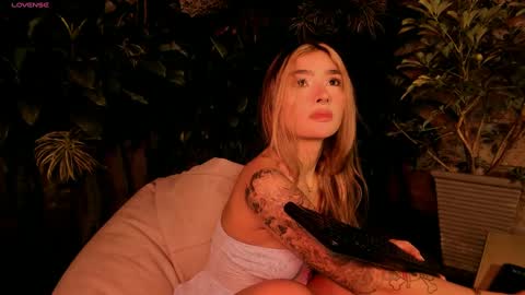 Ari online show from September 21, 3:30 am