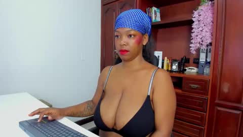 Andrea online show from September 9, 9:03 pm