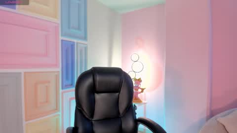 Ariana Dumont online show from September 13, 11:32 am