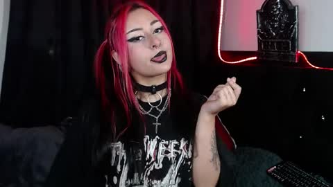 help me 100 hands up my OF is Free  online show from February 4, 11:06 pm