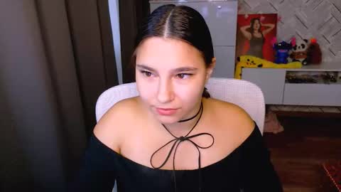 Snapshot of arianna_grend chatting on September 23, 12:19 pm Arianna online show from September 23, 12:19 pm