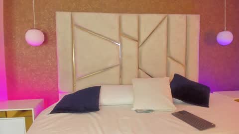 Arianna online show from January 14, 7:53 pm