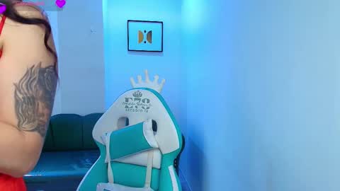 arianna_sweeet online show from October 14, 3:40 am