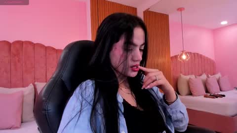 Ariel online show from September 9, 5:45 pm