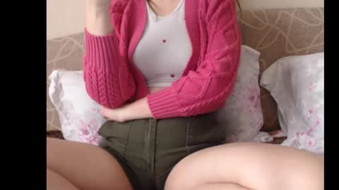 Snapshot of ariel_la chatting on November 11, 8:14 am Ariella online show from November 11, 8:14 am