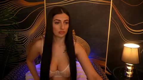 Snapshot of arielgemme chatting on March 6, 2:51 pm Ariel online show from March 6, 2:51 pm