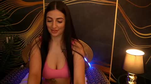 Snapshot of arielgemme chatting on March 7, 4:11 pm Ariel online show from March 7, 4:11 pm