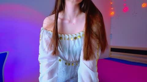 arielstonks_lovee online show from December 9, 6:34 am