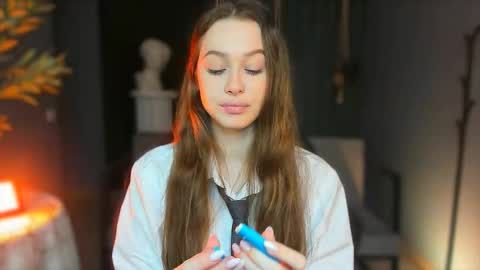 arielsykes online show from November 13, 5:34 pm