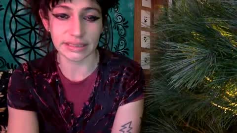 ariel  colin when hes here online show from December 25, 7:34 pm