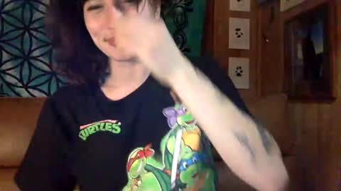 ariel  colin when hes here online show from February 8, 3:30 am