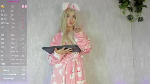 Ariel online show from October 9, 10:24 am