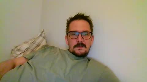 ariparikrigsmann online show from January 4, 10:13 pm