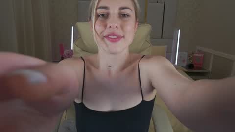 Arishka online show from January 17, 11:27 am