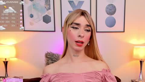   Nice to meet you  thumb up me please its important I  LOOK MY BIO DOWN online show from January 12, 11:50 am